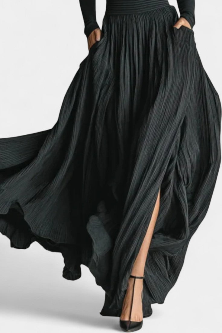 Black High-Neck Set with Pleated Skirt, photo 3