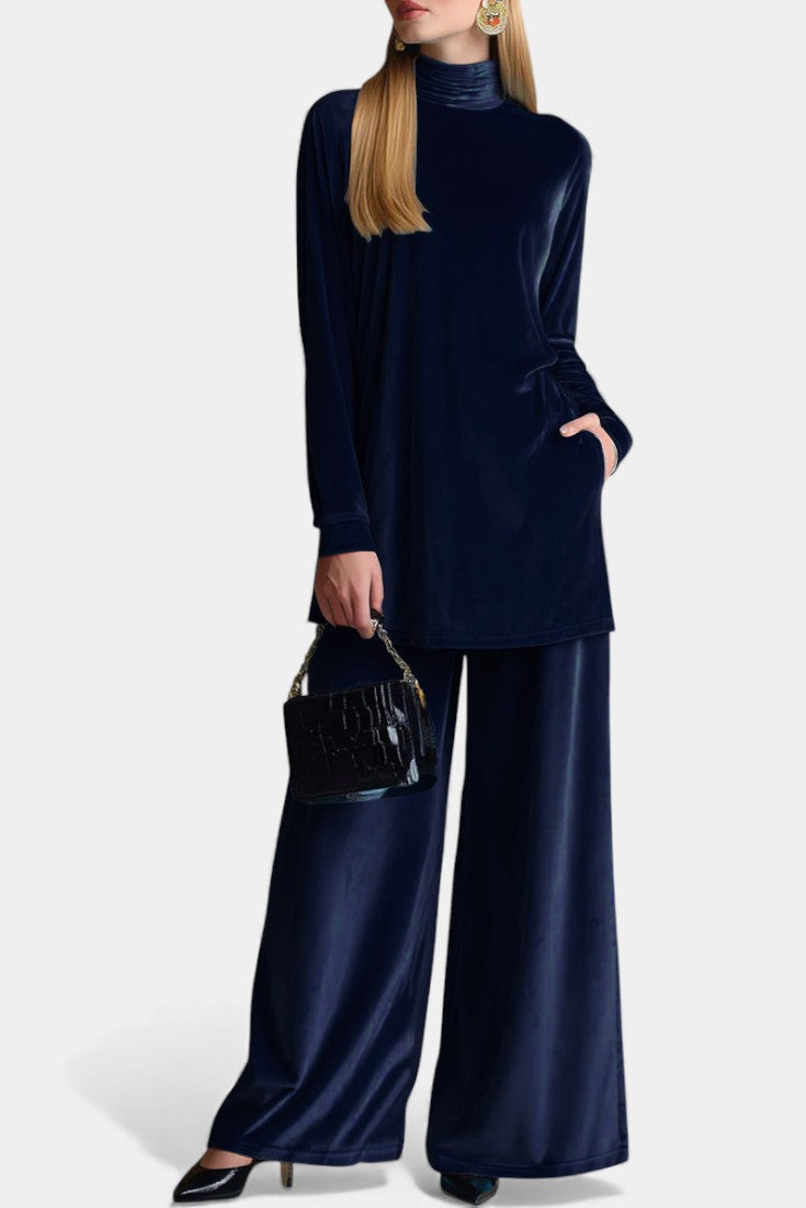 Velvet High-Top Sneakers and Split Pants with High Collar in Navy Blue