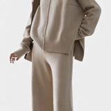 Women's Chic & Relaxed Casual Ensemble, photo 2