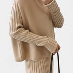 Modern Silhouette Two-Piece Knit Ensemble, photo 9