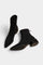 Women's Stylish and Cozy Heeled Boots in Black