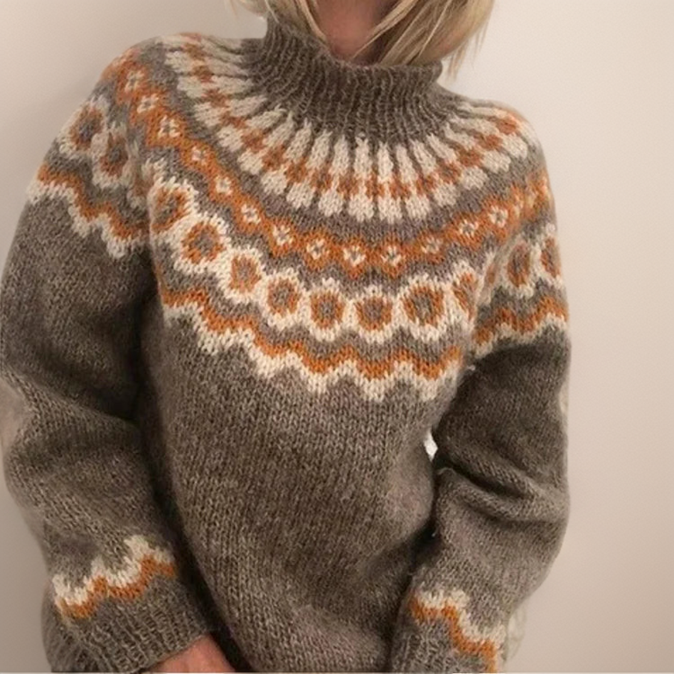Amara Classic Icelandic Knit Sweater in Khaki