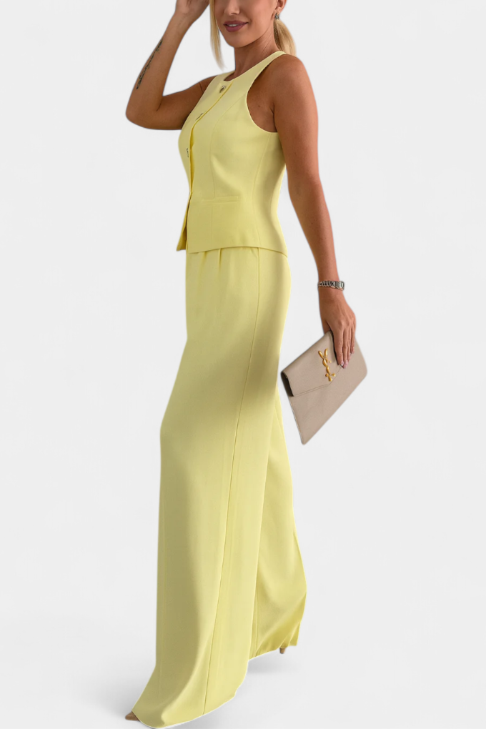 Sleeveless Set with Chic Flowing Pants in Yellow