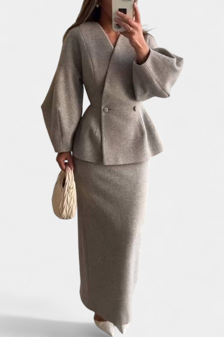 Chic Tailored Ensemble with V-Neck and Puff Sleeves in Gray