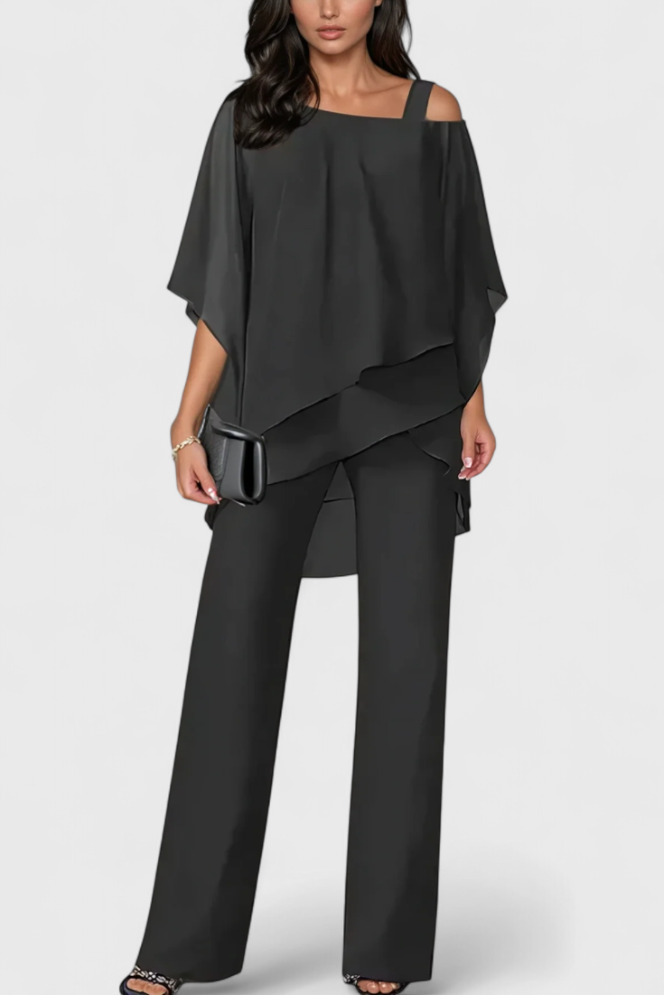 Flowy Off-Shoulder Two-Piece Kitty Set in Black