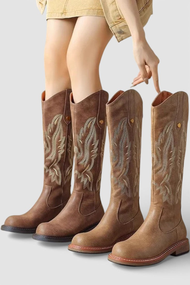 Long Embroidered Boots Featuring Back Zipper, photo 7