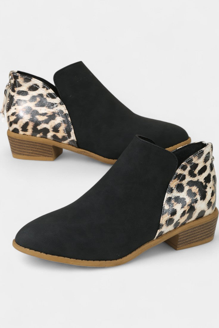 Women's Stylish Leopard Print Comfort Boots in Black
