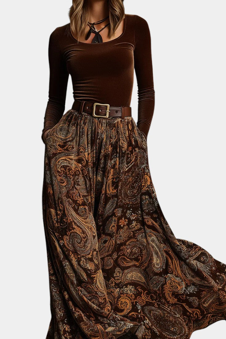 Vintage Stretch Velvet Ensemble with Paisley Maxi Skirt, photo 4