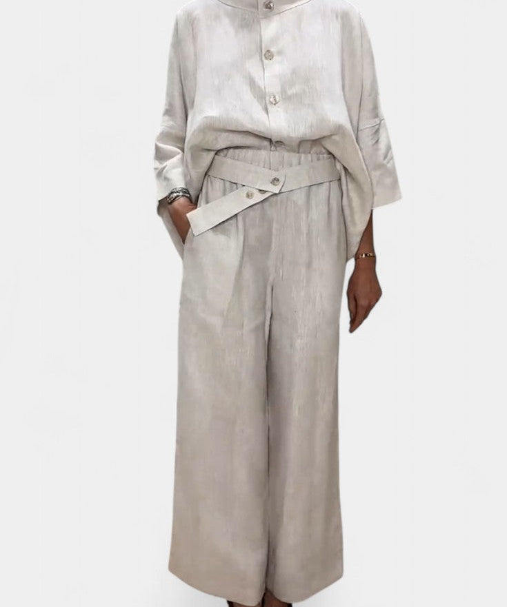 High-Neck Set with Asymmetric Pants in Hemp