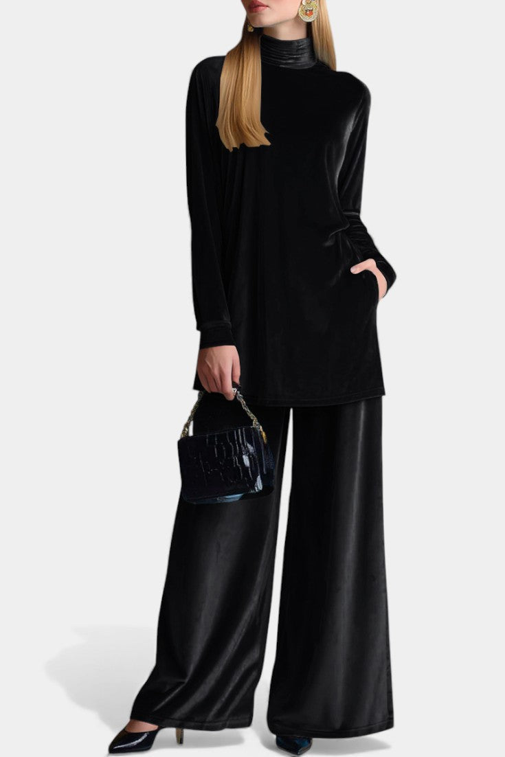 Velvet High-Top Sneakers and Split Pants with High Collar in Black