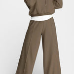 Oversized Comfort Hoodie and High-Waisted Pants Set in Camel