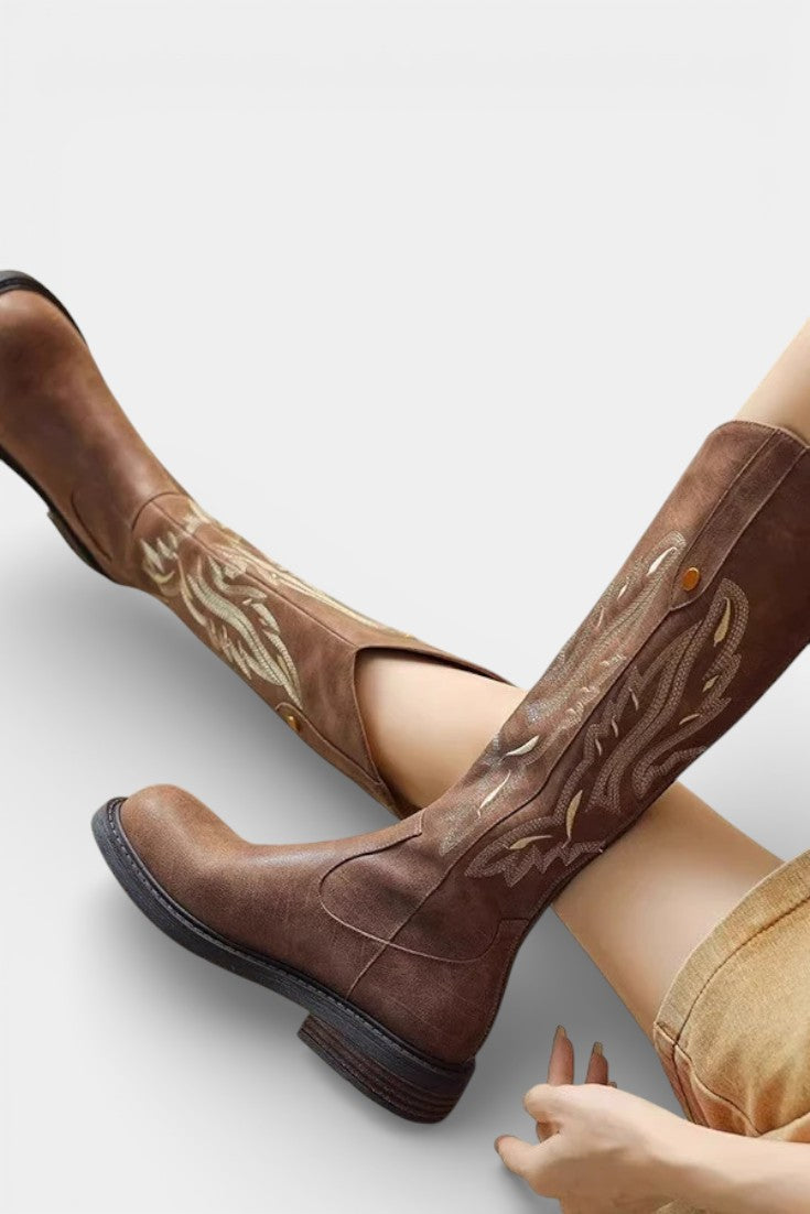 Long Embroidered Boots Featuring Back Zipper, photo 3