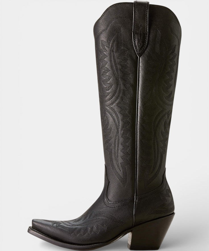 Retro Western Embroidered Pointed Toe Booties in Black