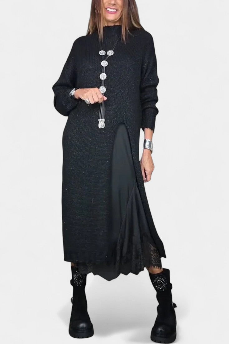 Women's Chic Layered Outfit in Black