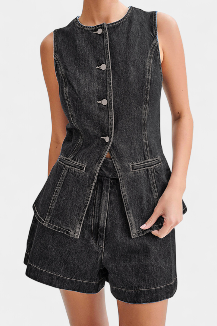 Sleeveless Jacket & High-Waisted Shorts in Black