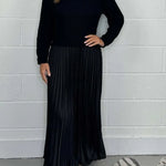 Maeliq Elegant Maxi Dress in Black