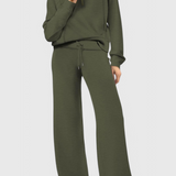 Women's Lightweight Casual Two-Piece Outfit in Military Green