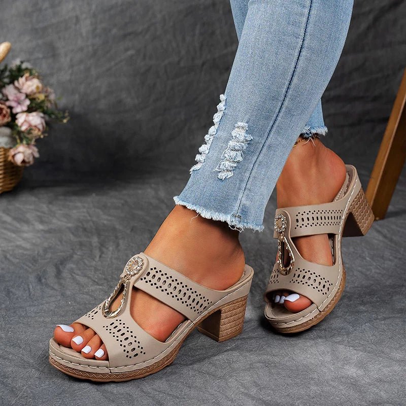 Women's Chic and Comfortable Comfort Sandals, photo 2