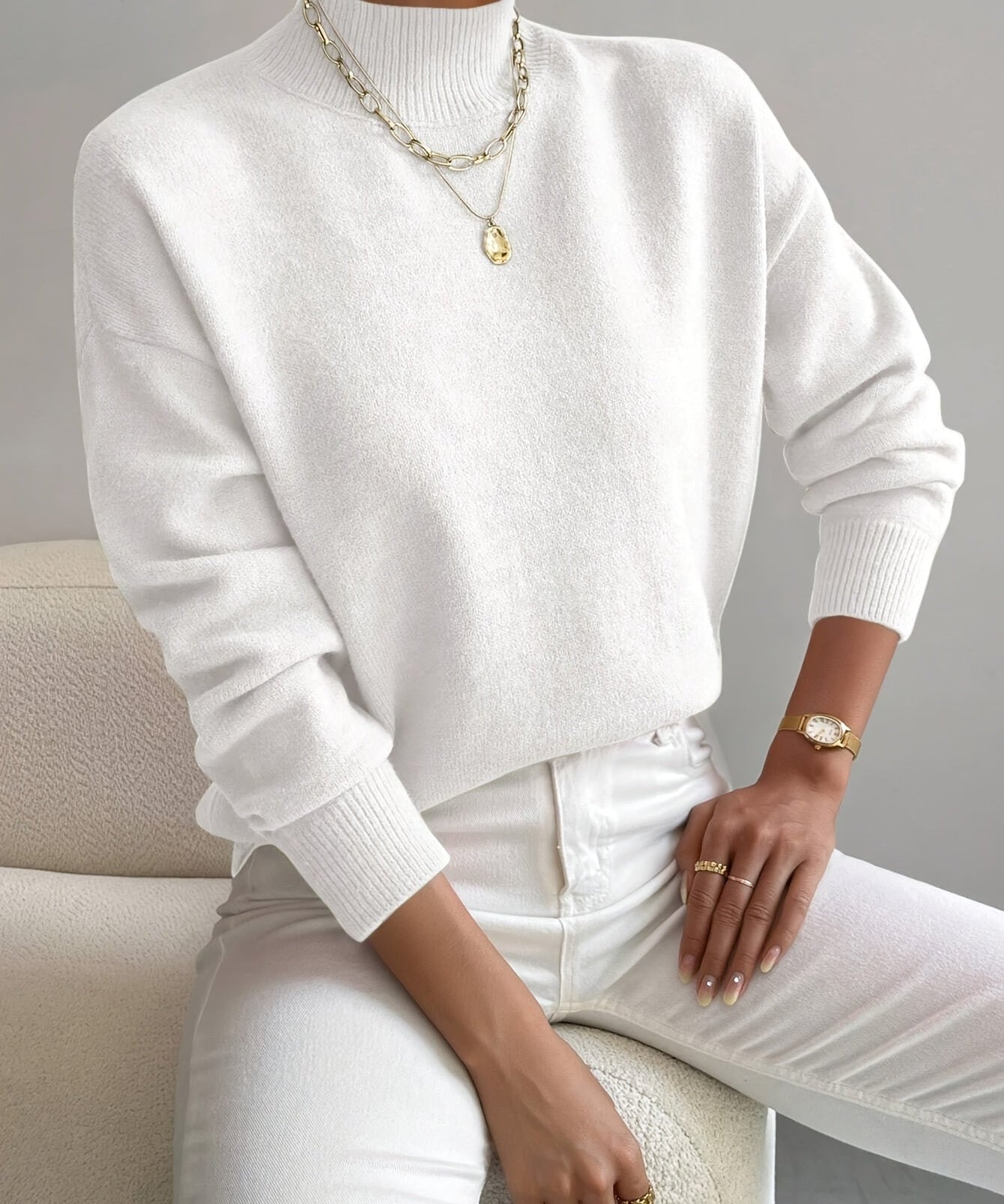 Women's Elegant Warm Sweater in White