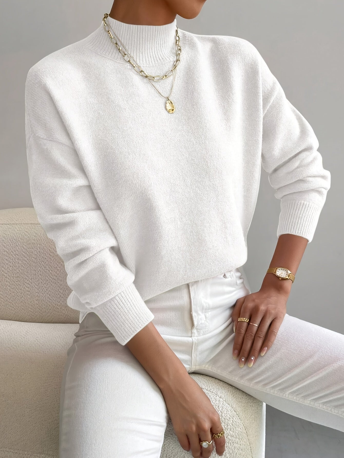 Women's Elegant Warm Sweater in White