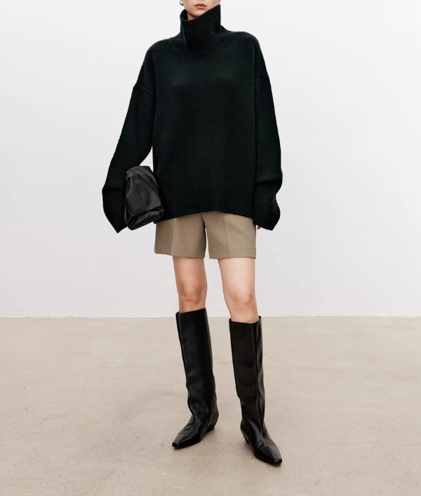 Anneliese Cable-Knit Turtleneck Sweater in Black