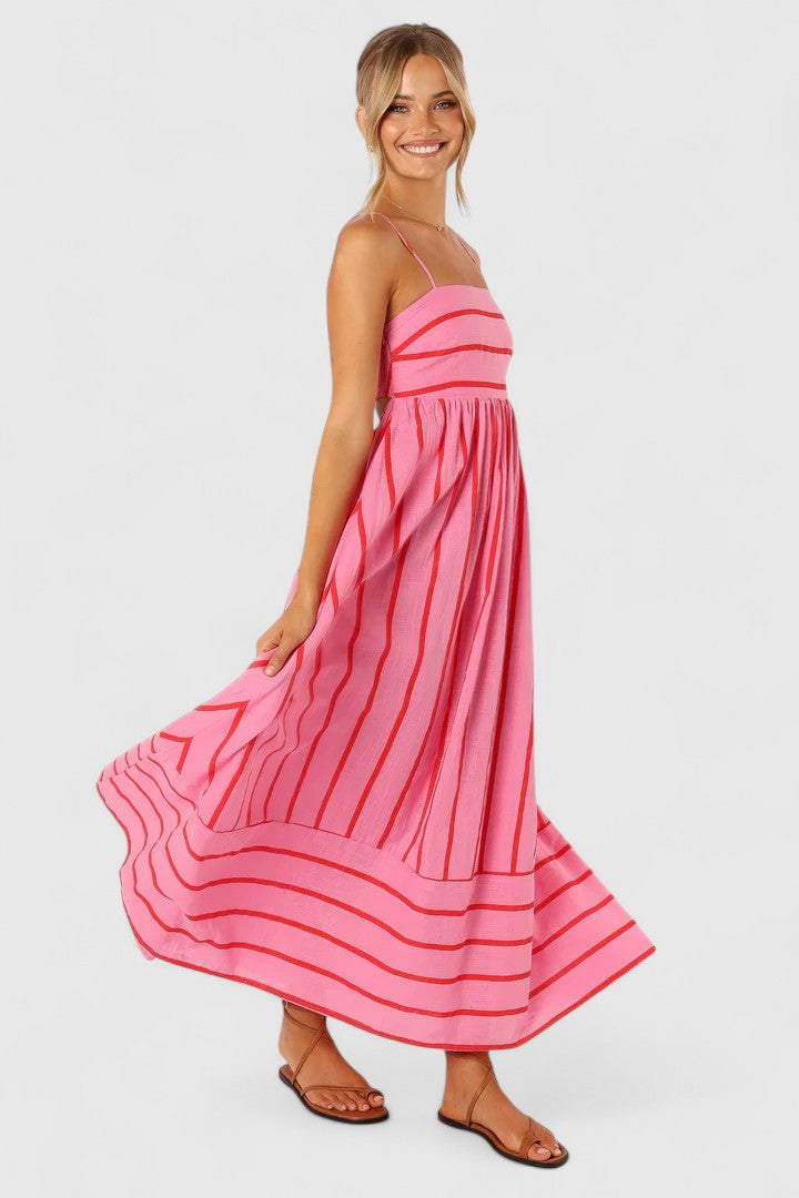 Ilyanthe Elegant Maxi Dress in Pink