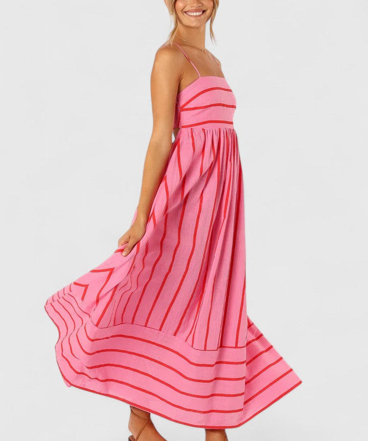 Ilyanthe Elegant Maxi Dress in Pink